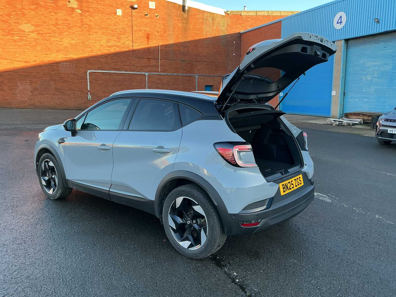 Used Renault Captur 2025 for sale - 77001894: Photo 33