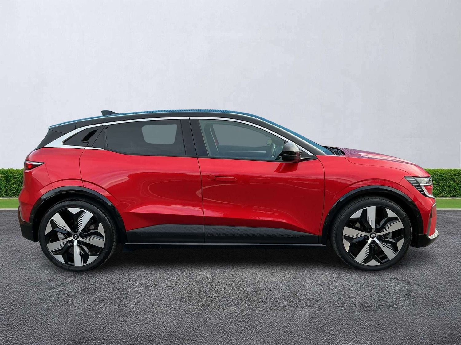 Used Renault Megane E Tech 2023 for sale - 78011645: Photo 3