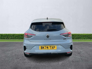 Used Renault Clio 2024 for sale - 76970012: Photo