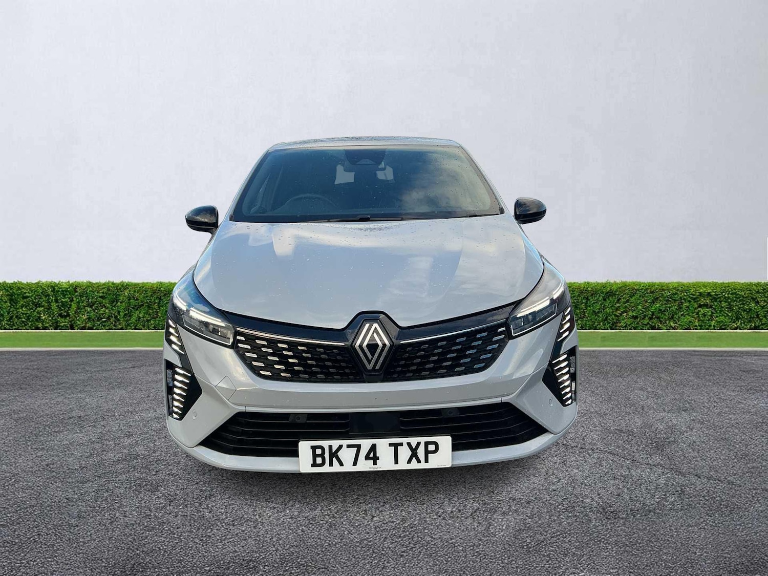 Used Renault Clio 2024 for sale - 76970012: Photo 5