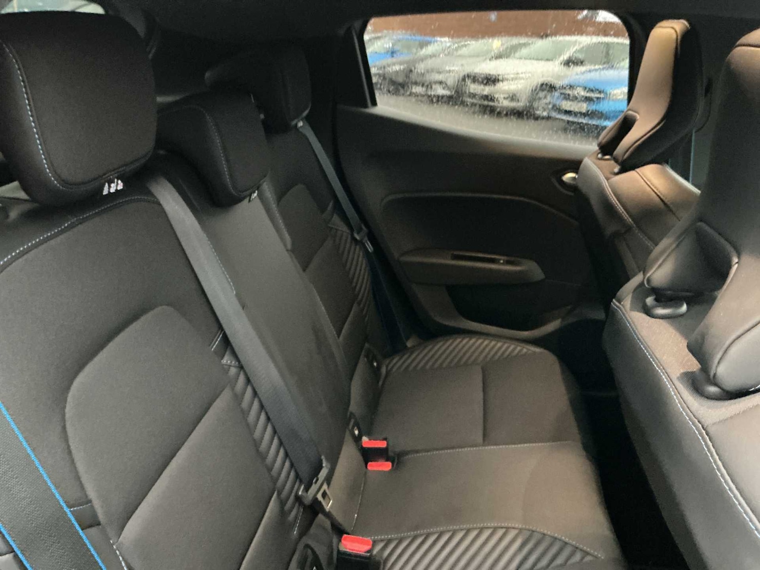 Used Renault Clio 2025 for sale - 76951227: Photo 15