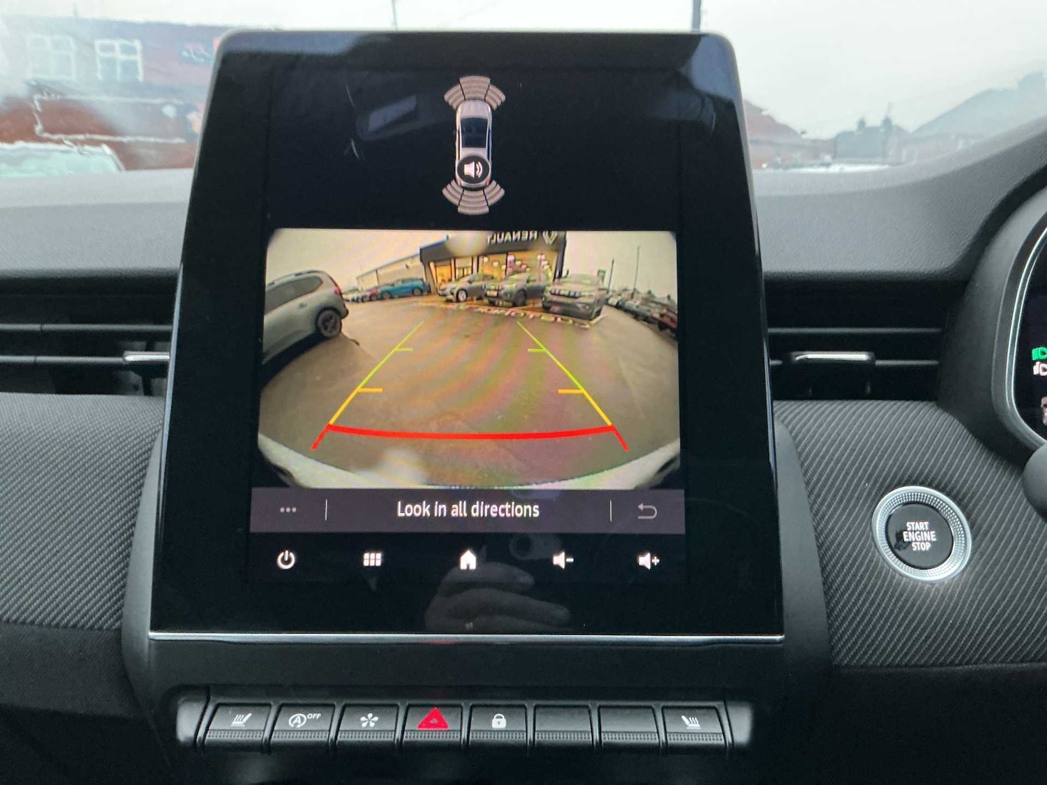 Used Renault Clio 2025 for sale - 76951227: Photo 21