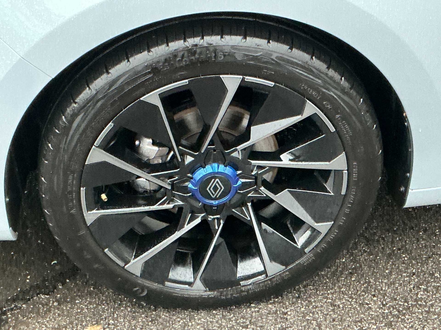 Used Renault Clio 2025 for sale - 76951227: Photo 6