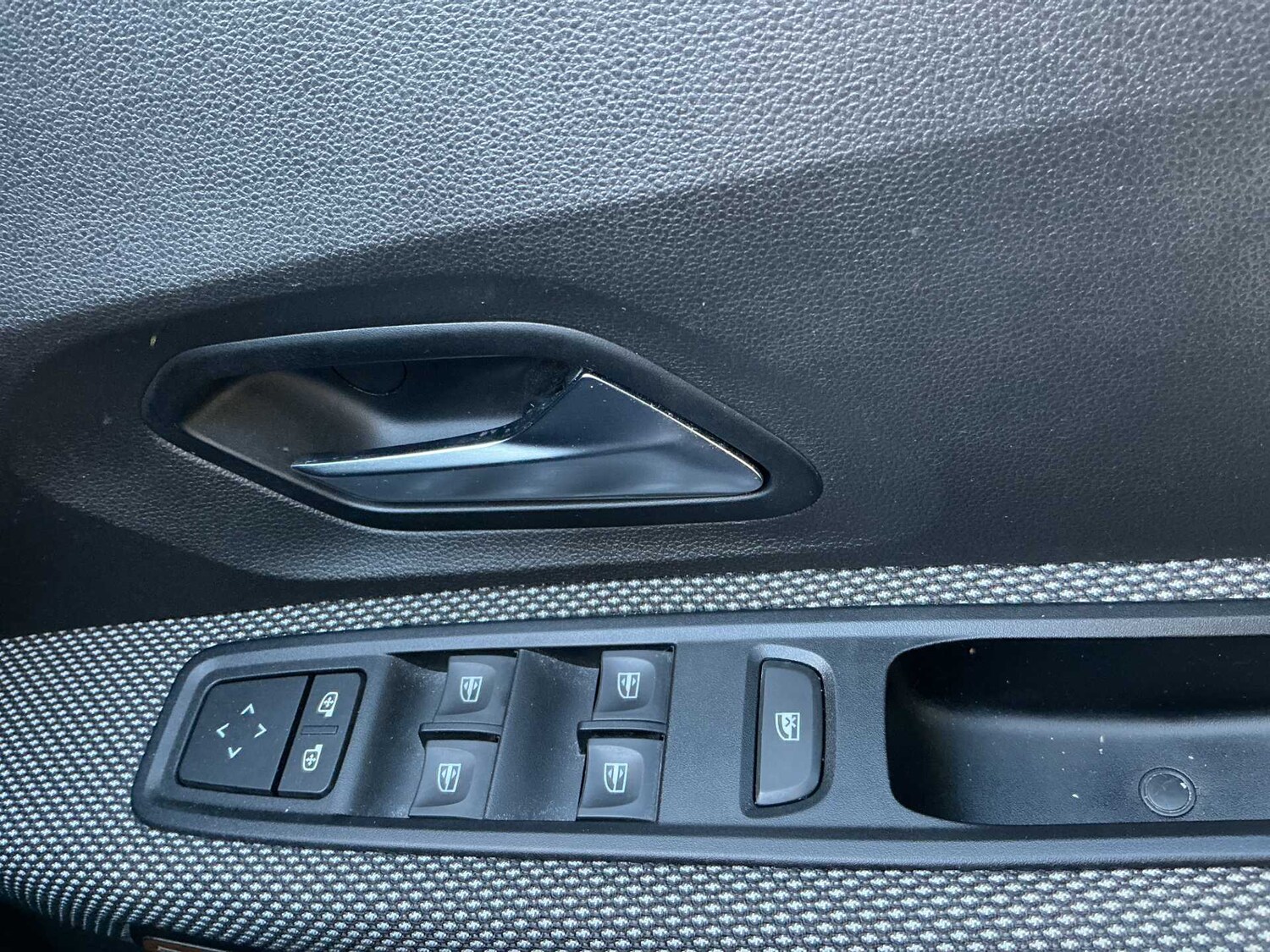 Used Dacia Sandero Stepway 2022 for sale - 78196539: Photo 20