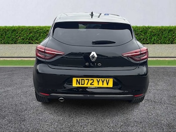 Used Renault Clio 2022 for sale - 75908165: Photo