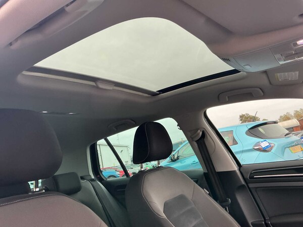 Used Volkswagen Golf 2013 for sale - 76288634: Photo 29