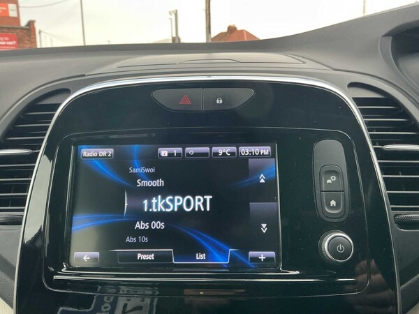 Used Renault Captur 2018 for sale - 76293132: Photo 10