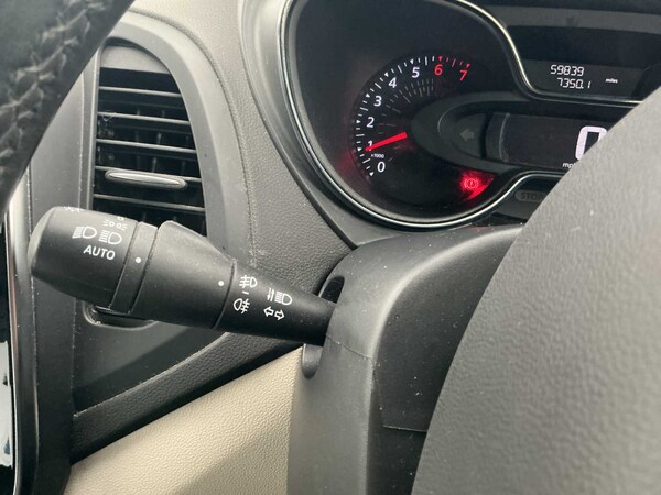 Used Renault Captur 2018 for sale - 76293132: Photo 25