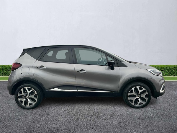 Used Renault Captur 2018 for sale - 76293132: Photo 3