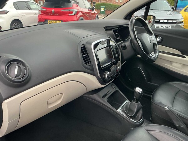 Used Renault Captur 2018 for sale - 76293132: Photo 7