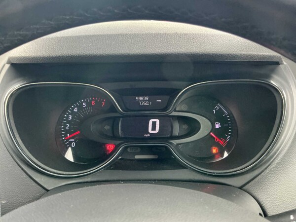Used Renault Captur 2018 for sale - 76293132: Photo 9