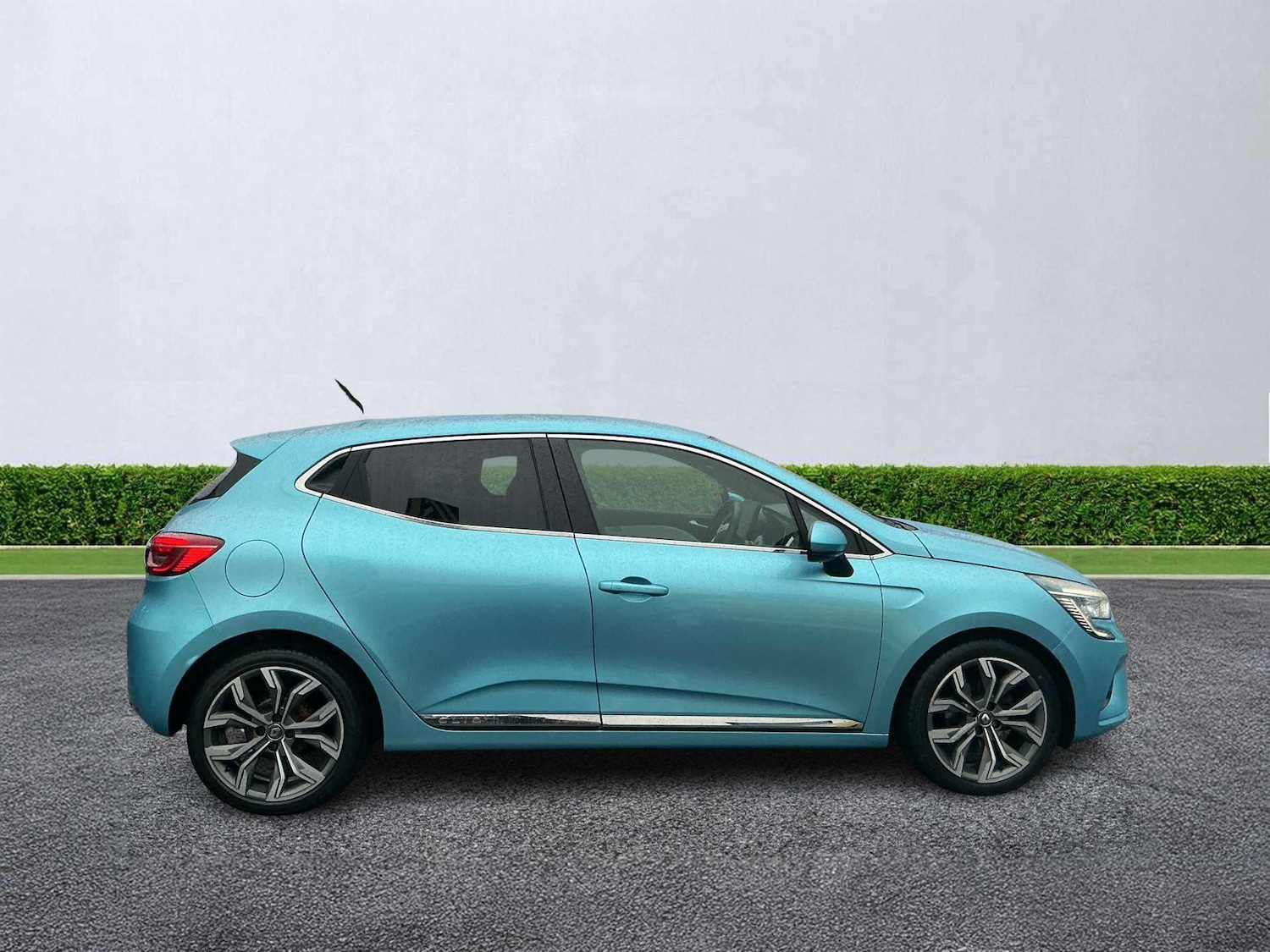 Used Renault Clio 2020 for sale - 76477317: Photo 3