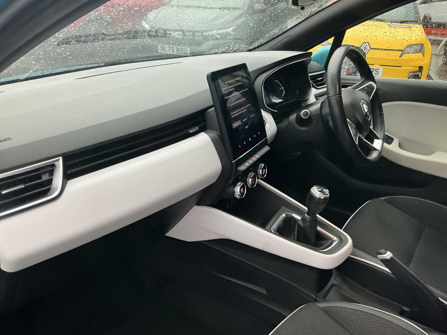 Used Renault Clio 2020 for sale - 76477317: Photo 7