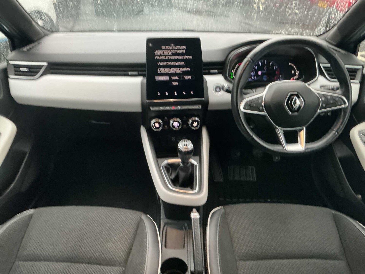 Used Renault Clio 2020 for sale - 76477317: Photo 8