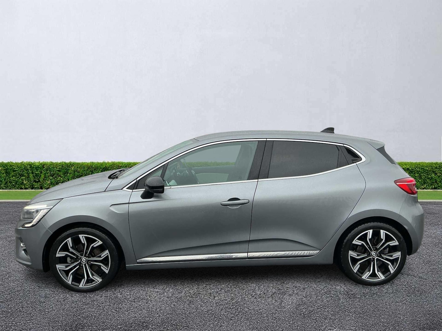 Used Renault Clio 2023 for sale - 77888678: Photo 18