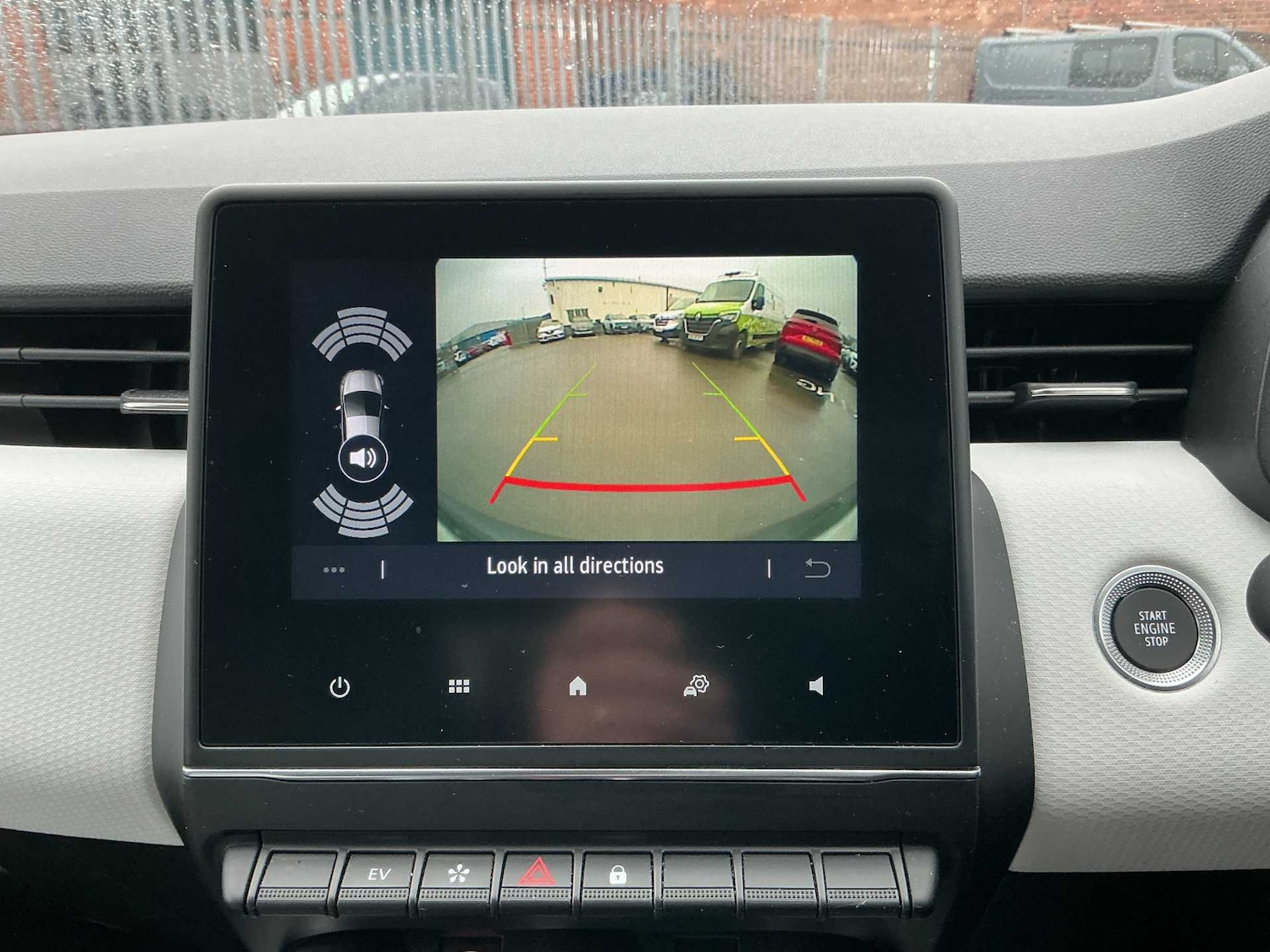 Used Renault Clio 2023 for sale - 77888678: Photo 21