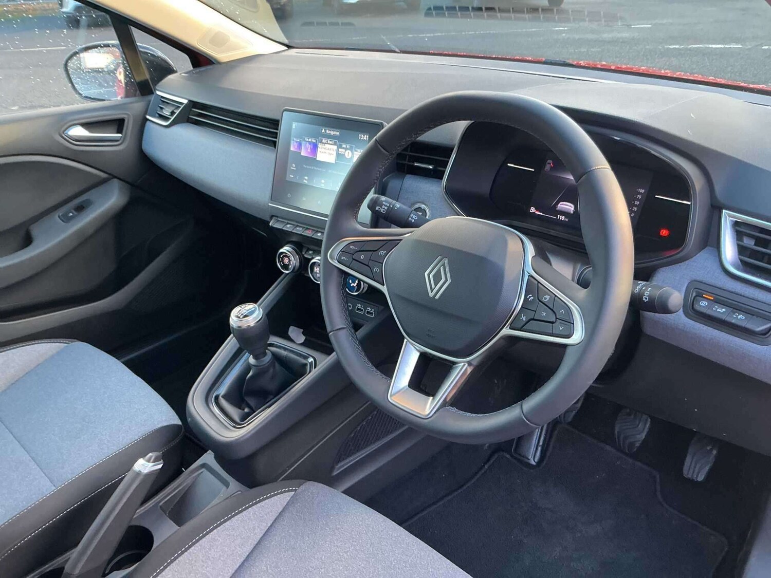 Used Renault Clio 2025 for sale - 77488782: Photo 14