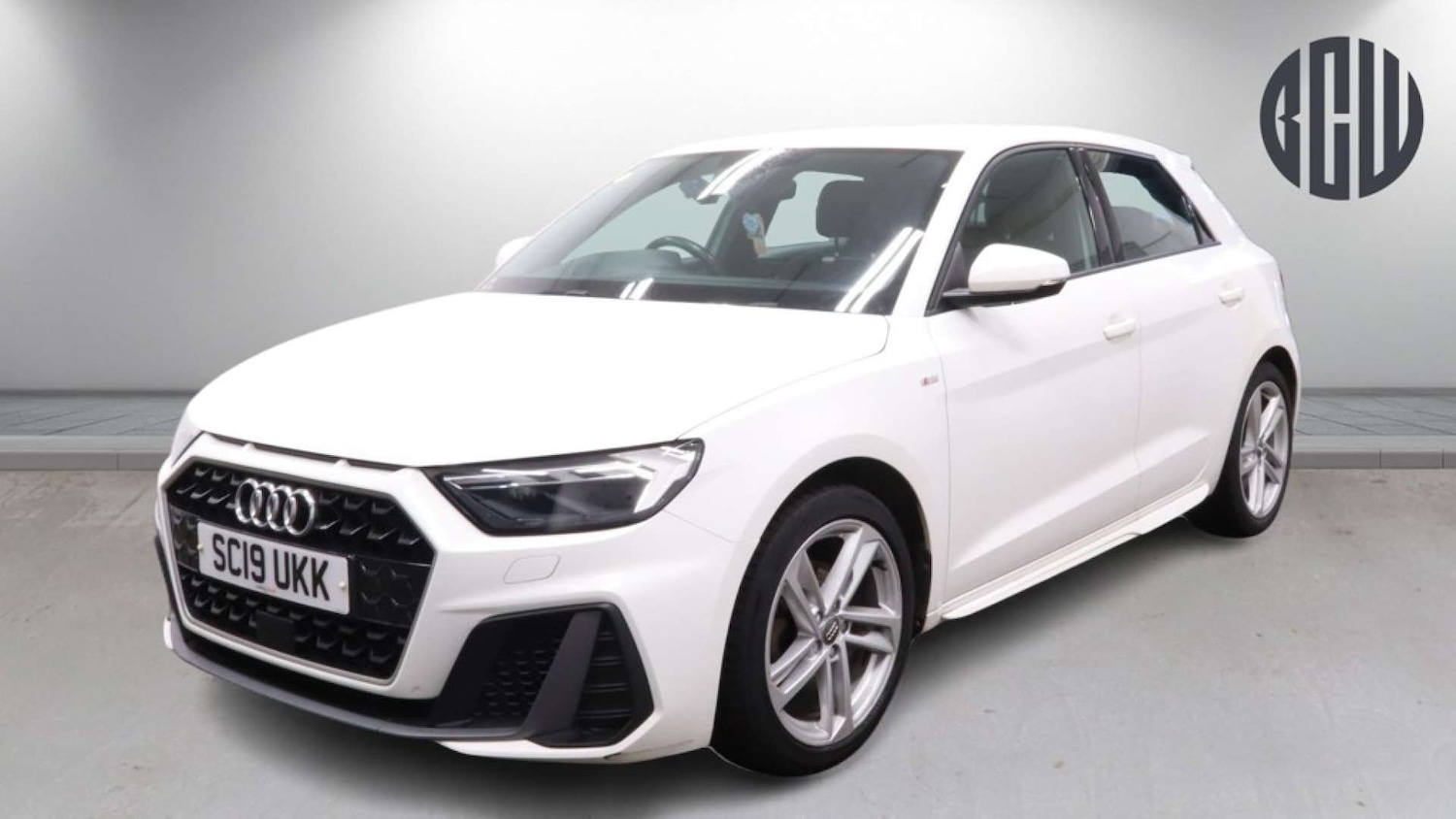 Used Audi A1 2019 for sale - 76897264: Photo 2