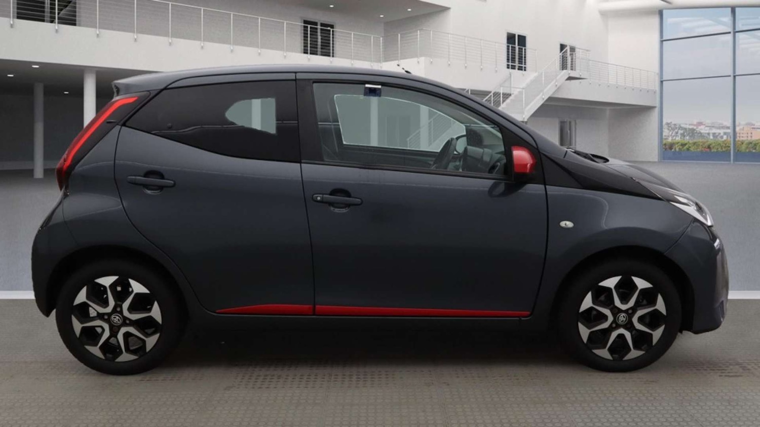 Vehicle 5
