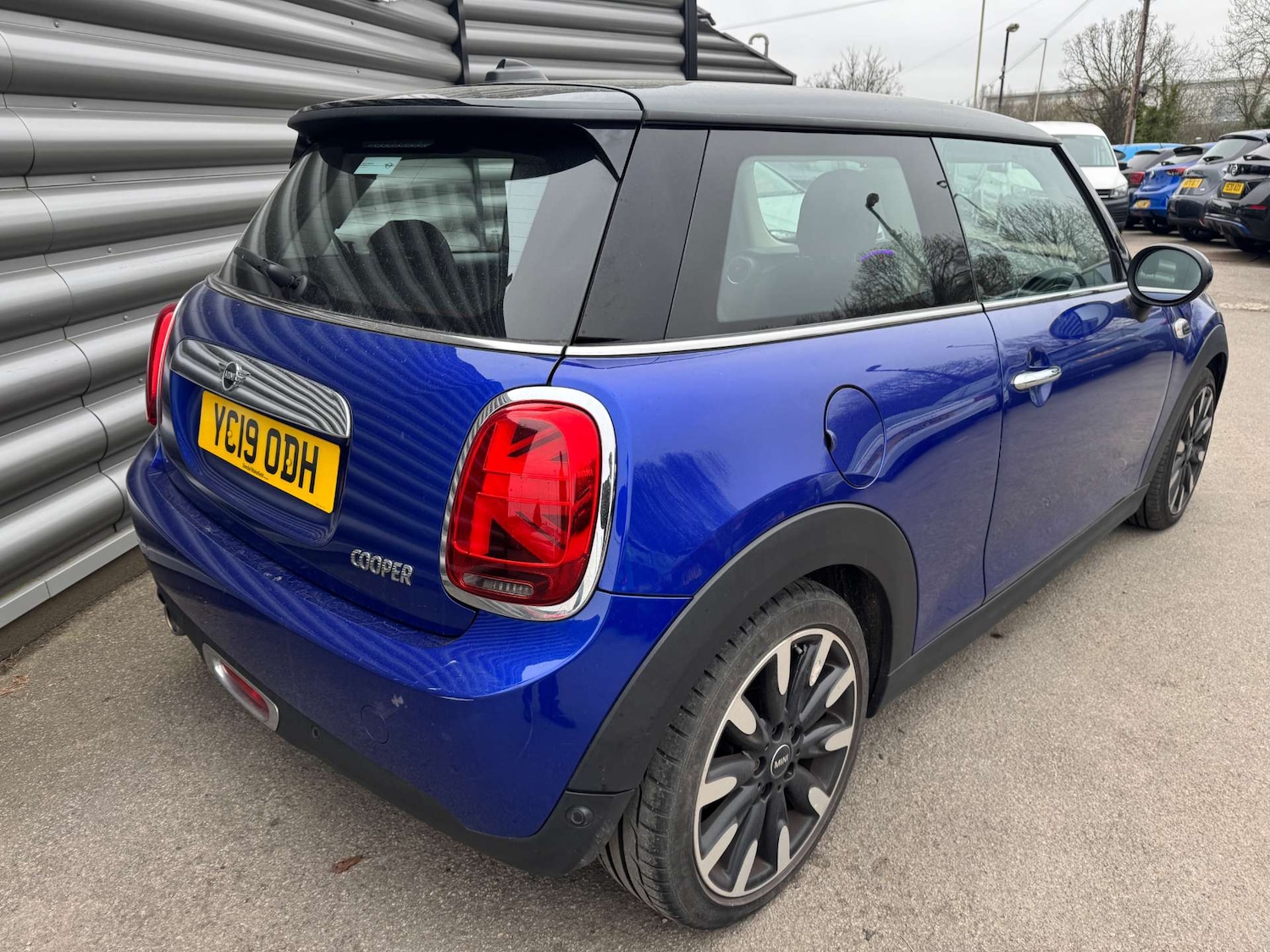 Used MINI Hatch 2019 for sale - 77778181: Photo 3