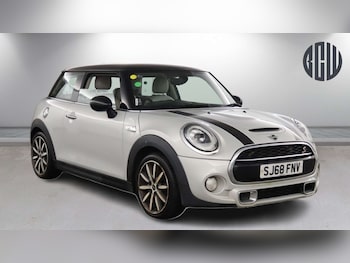 Used MINI Hatch 2018 for sale - 77172465: Photo
