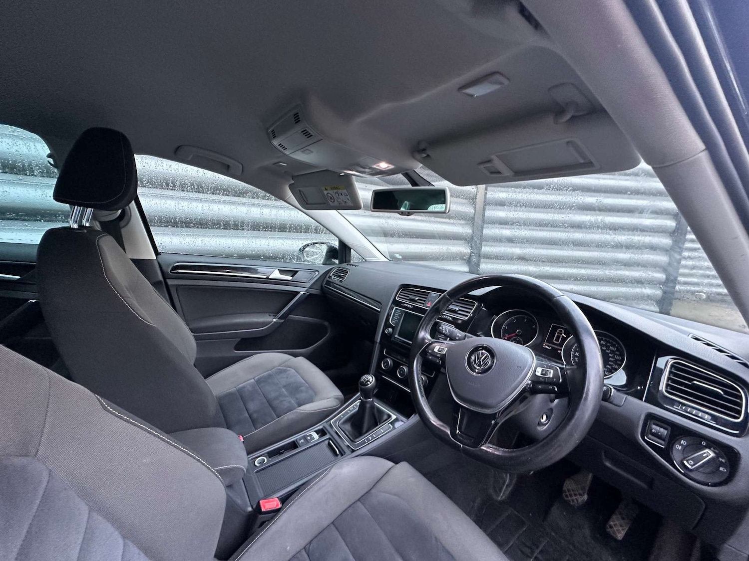 Used Volkswagen Golf 2015 for sale - 77318486: Photo 21