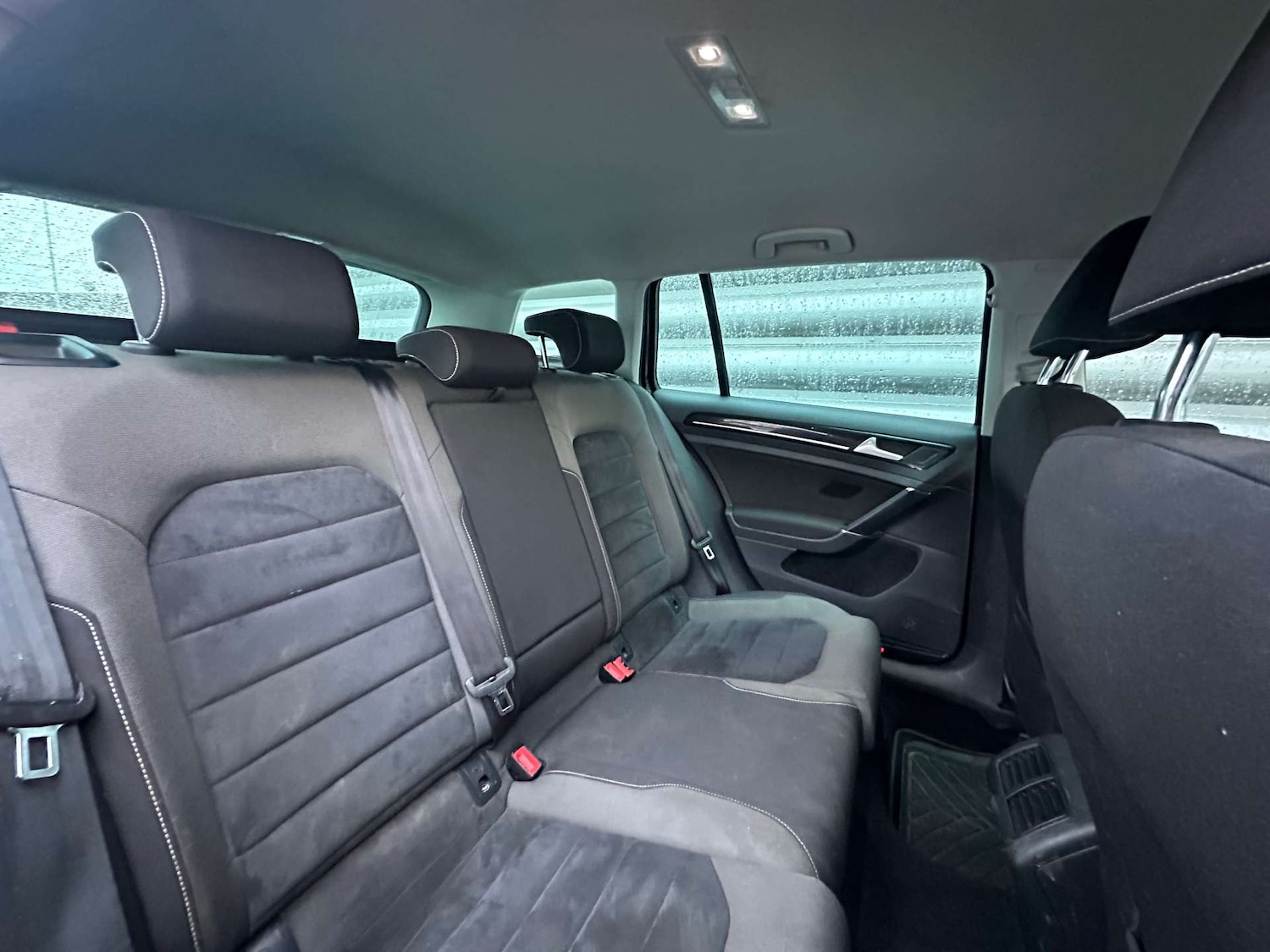 Used Volkswagen Golf 2015 for sale - 77318486: Photo 24