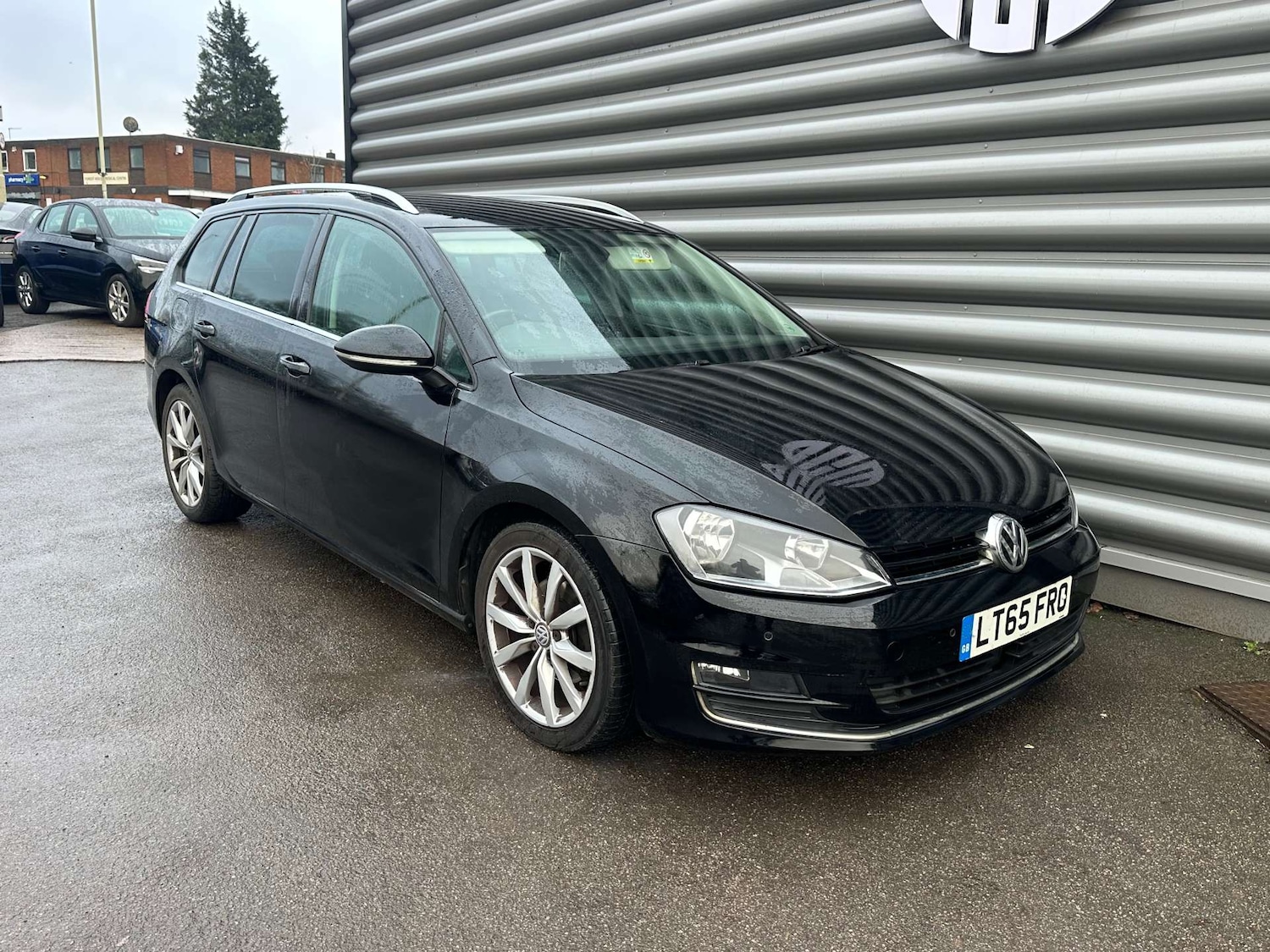 Used Volkswagen Golf 2015 for sale - 77318486: Photo 8