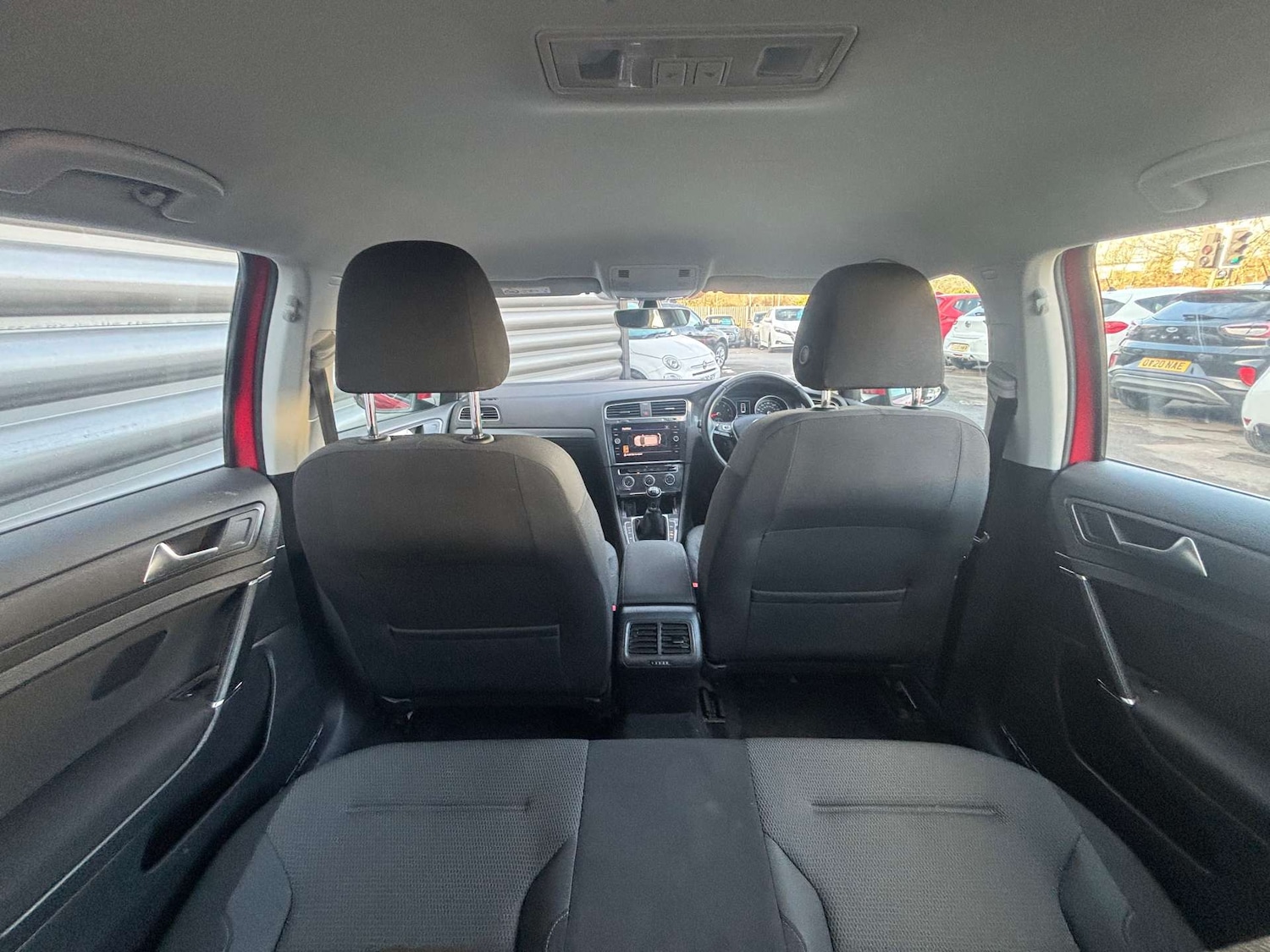 Used Volkswagen Golf 2018 for sale - 76709170: Photo 31