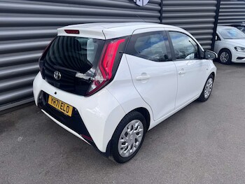 Used Toyota AYGO 2021 for sale - 77830757: Photo
