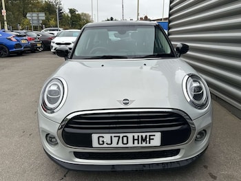 Used MINI Hatch 2020 for sale - 76275300: Photo