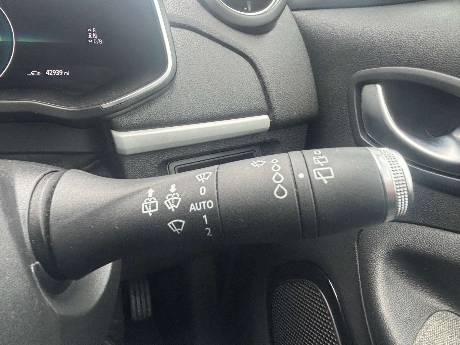 Used Renault Zoe 2020 for sale - 77643244: Photo 39