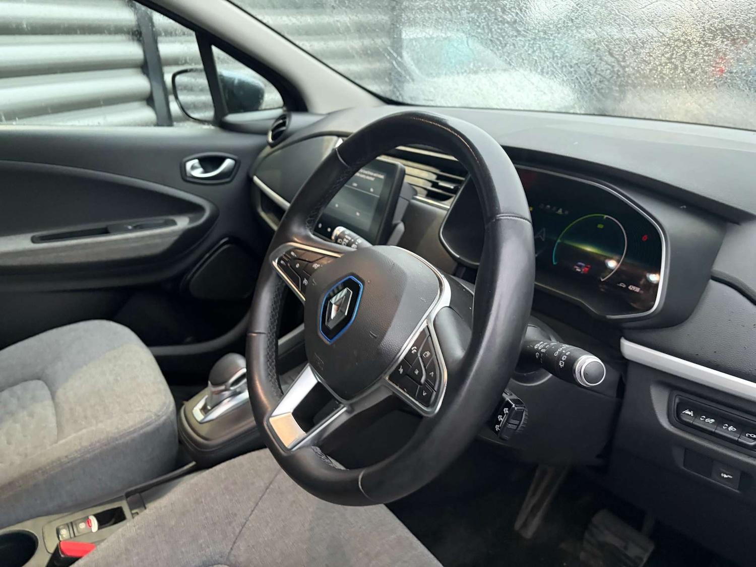 Used Renault Zoe 2020 for sale - 77643244: Photo 9