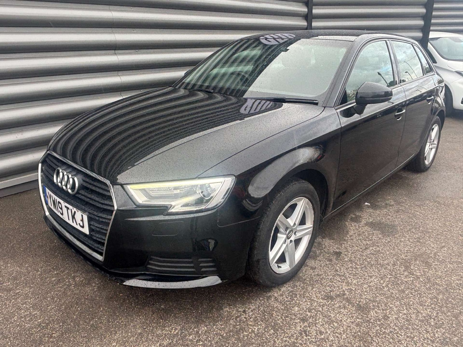 Used Audi A3 2019 for sale - 76107548: Photo 4