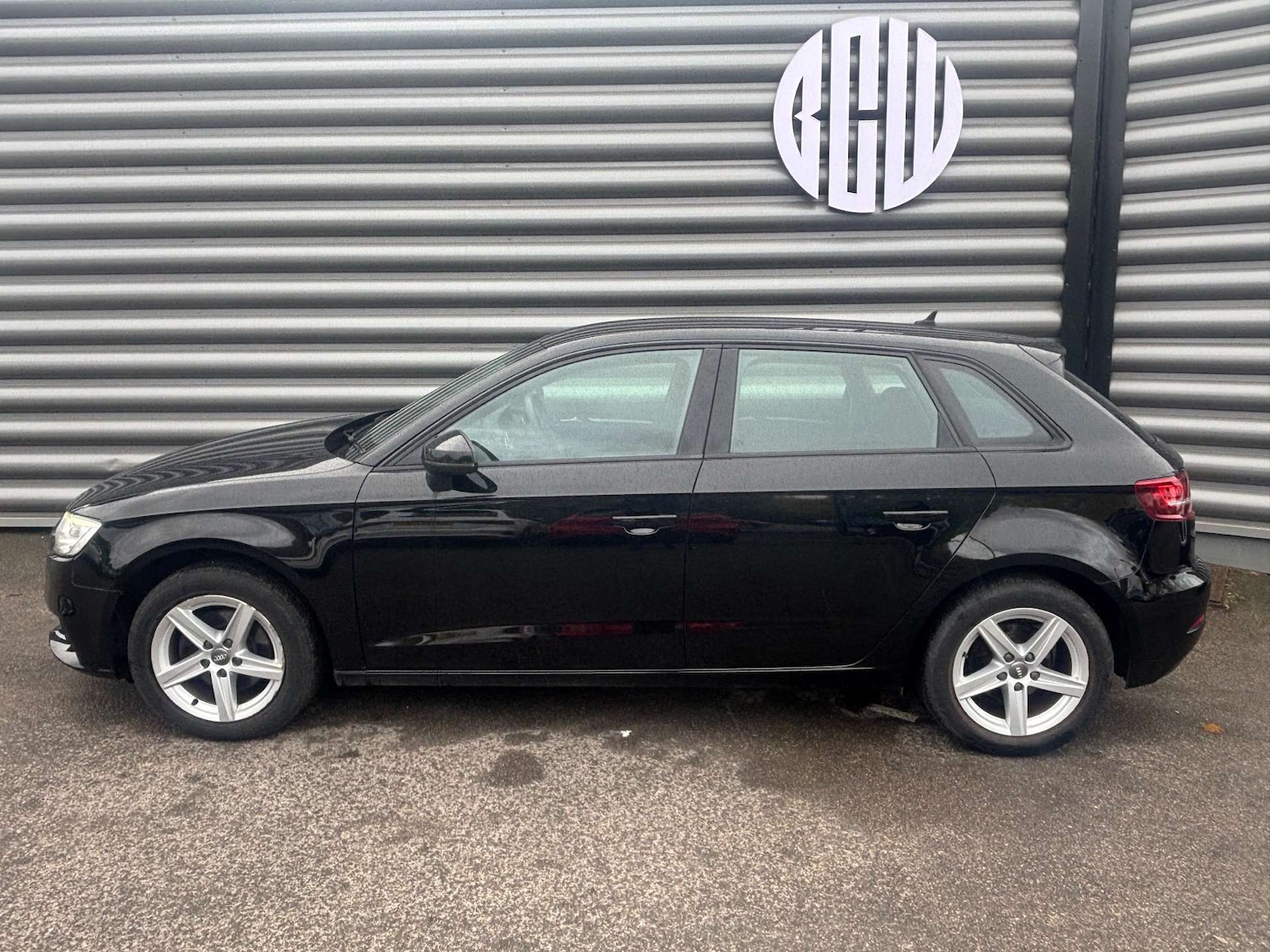 Used Audi A3 2019 for sale - 76107548: Photo 6