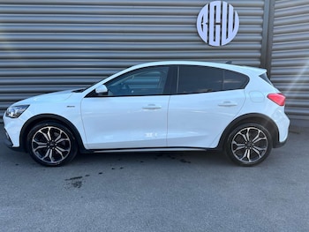 Used Ford Focus 2019 for sale - 75569009: Photo