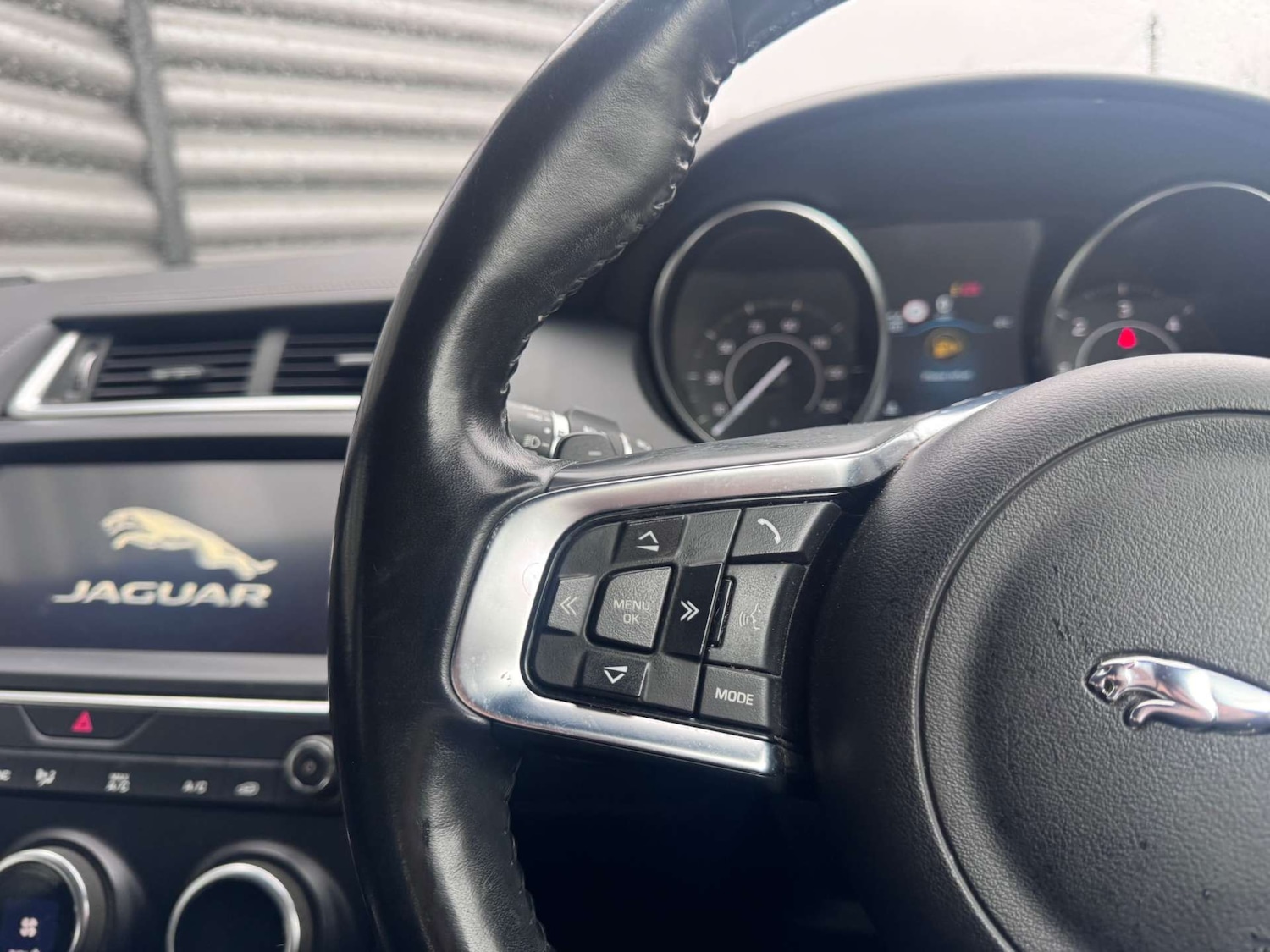 Used Jaguar E-Pace 2019 for sale - 77704059: Photo 22