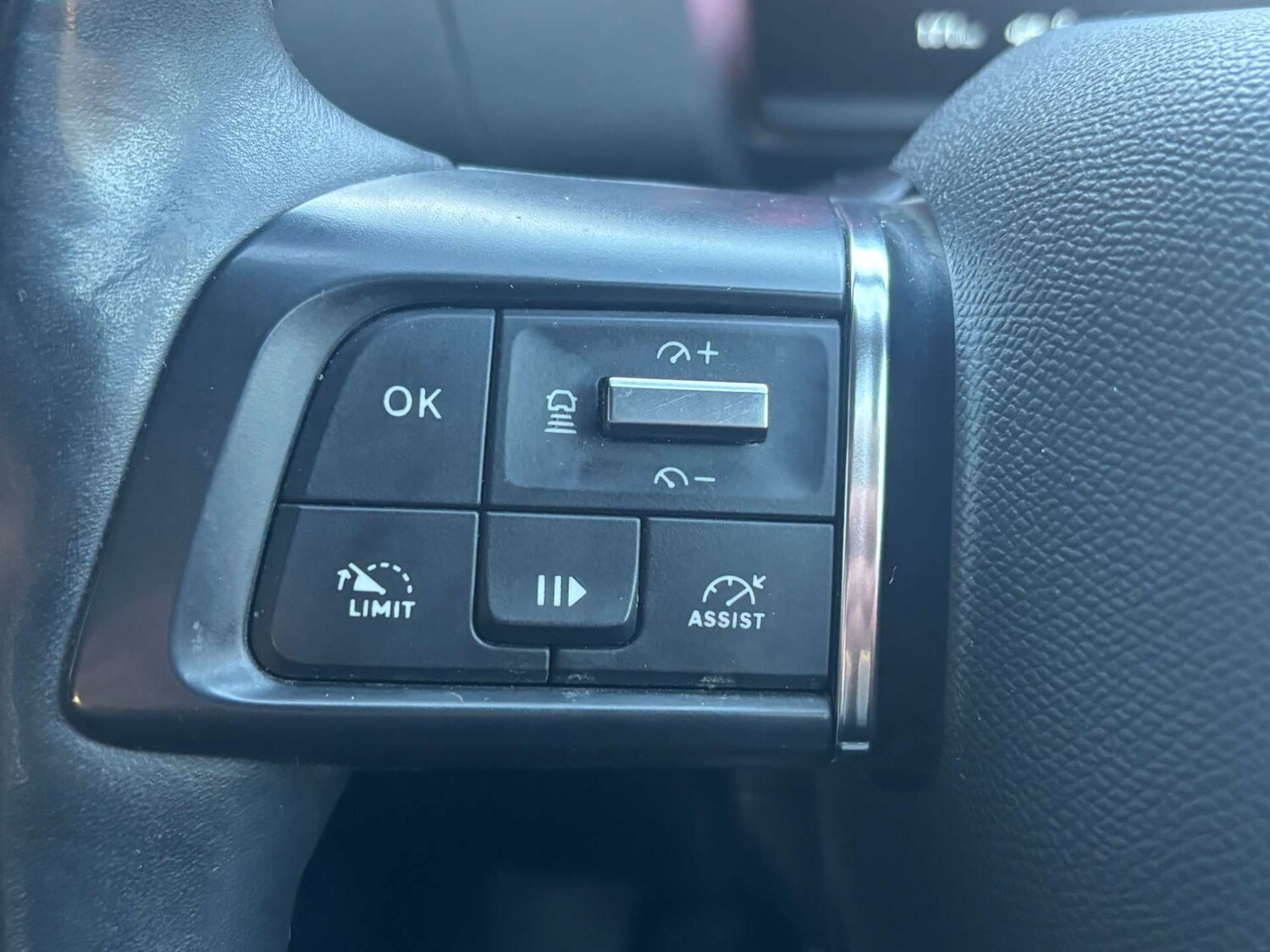 Used Citroen C4 2022 for sale - 76651428: Photo 39