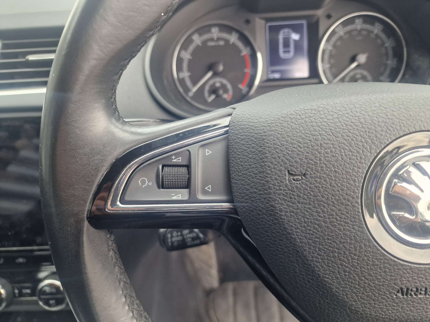 Used Skoda Octavia 2019 for sale - 76143232: Photo 32