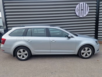 Used Skoda Octavia 2019 for sale - 76143232: Photo 4