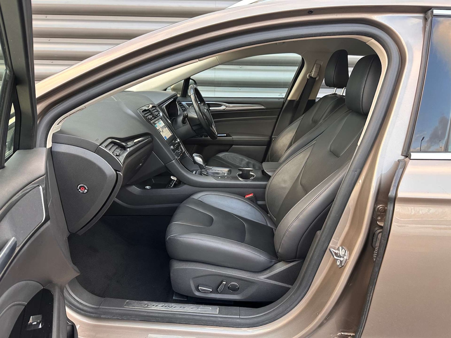 Used Ford Mondeo 2019 for sale - 76379910: Photo 19