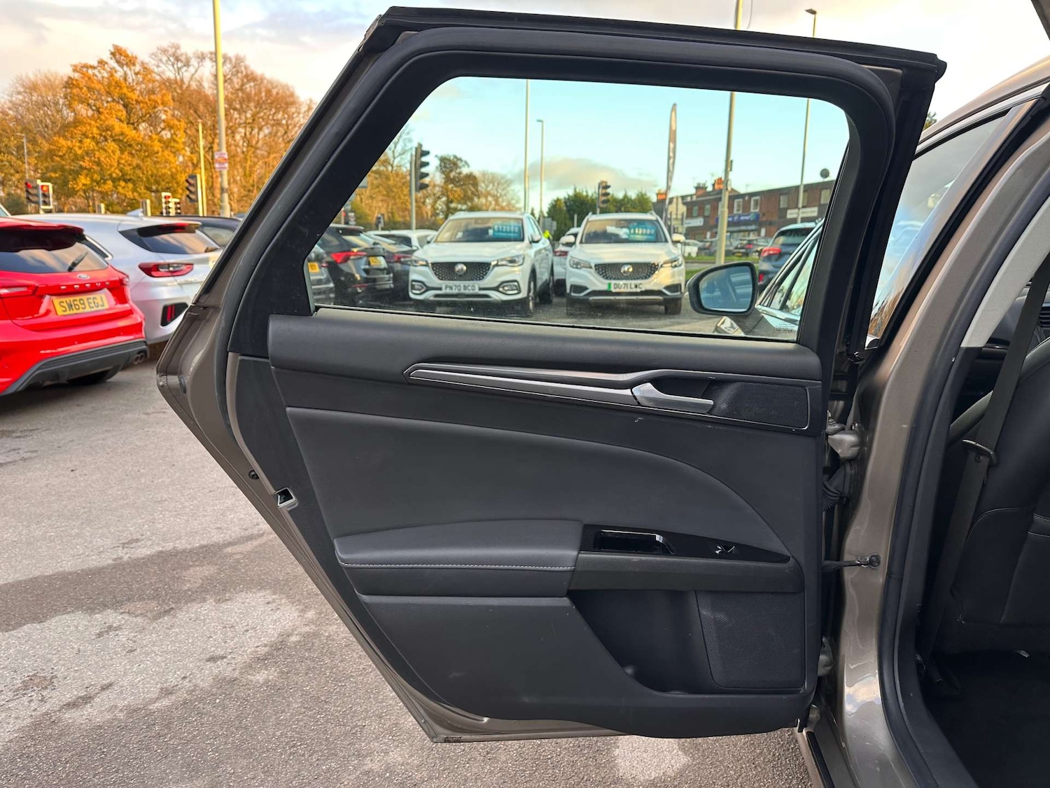 Used Ford Mondeo 2019 for sale - 76379910: Photo 24