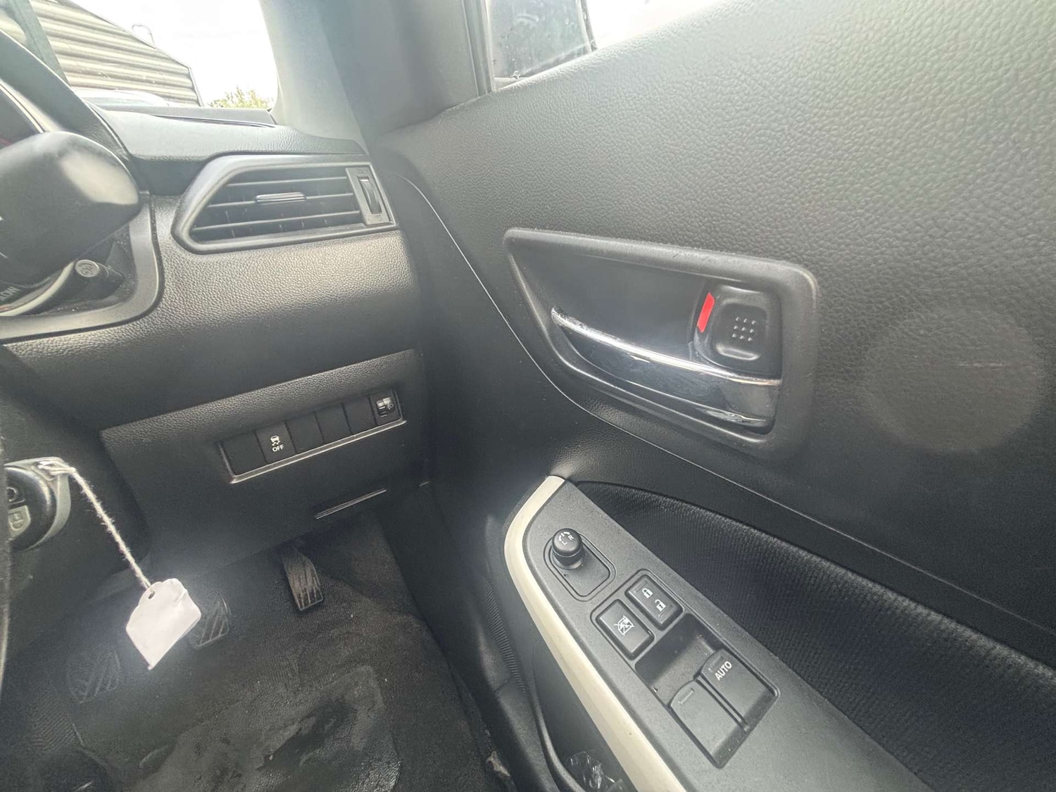 Vehicle 28