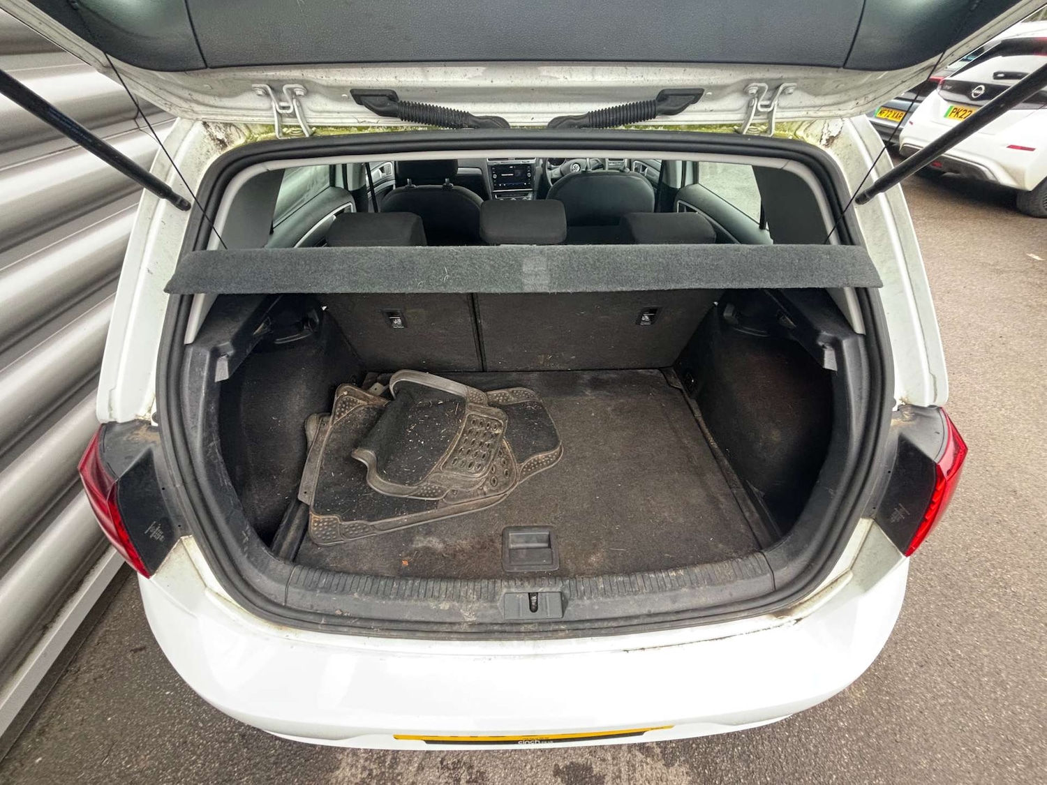 Used Volkswagen Golf 2020 for sale - 77617128: Photo 10