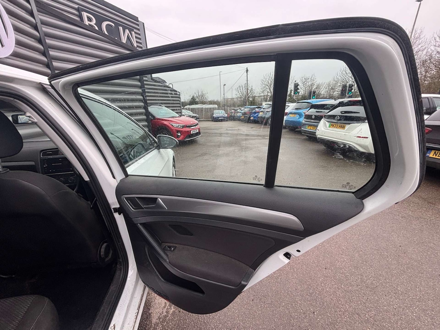 Used Volkswagen Golf 2020 for sale - 77617128: Photo 19