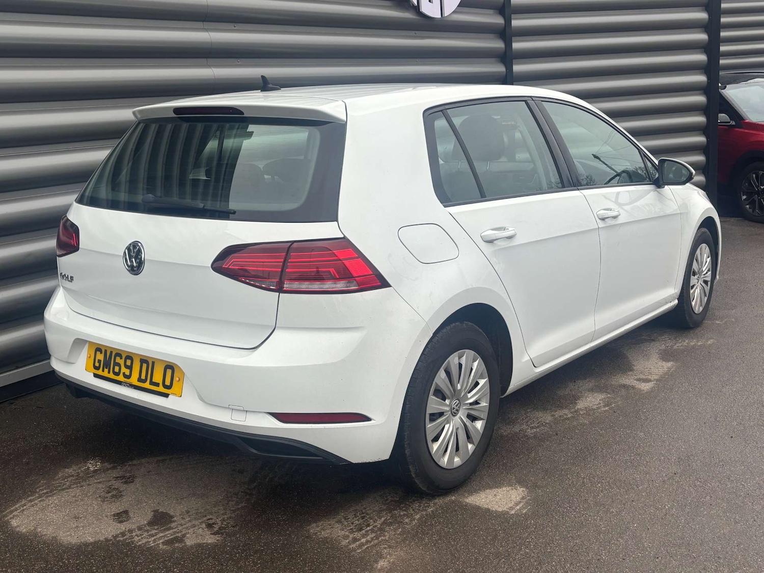 Used Volkswagen Golf 2020 for sale - 77617128: Photo 6
