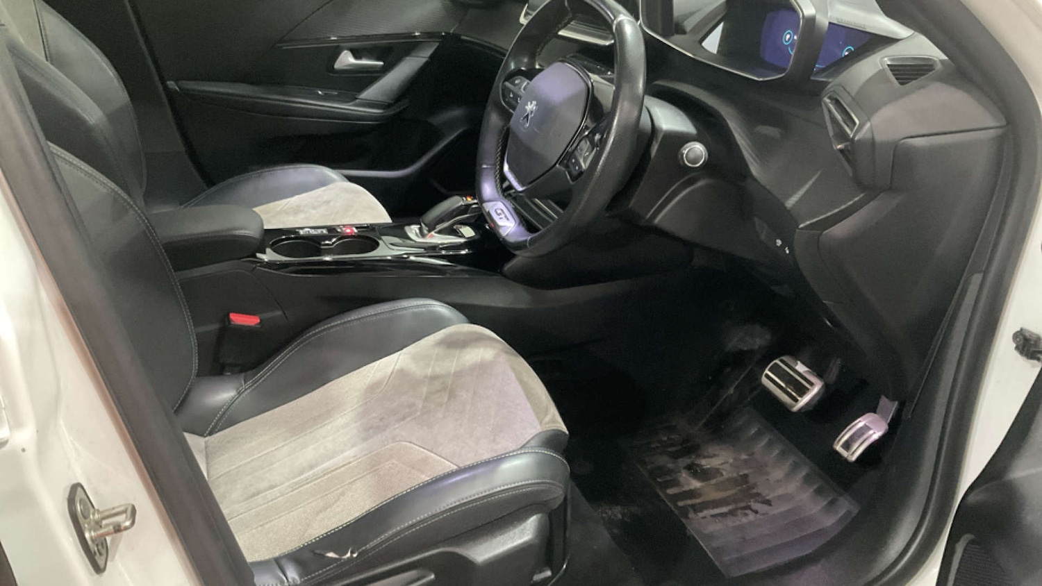 Used Peugeot 208 2020 for sale - 77807481: Photo 9