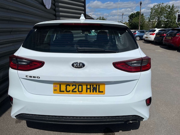 Used Kia Ceed 2020 for sale - 75033022: Photo 9