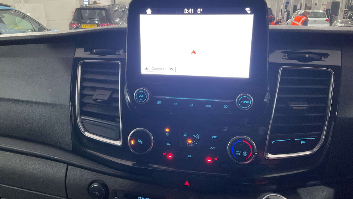 Used Ford Transit Custom 2018 for sale - 77328638: Photo 10