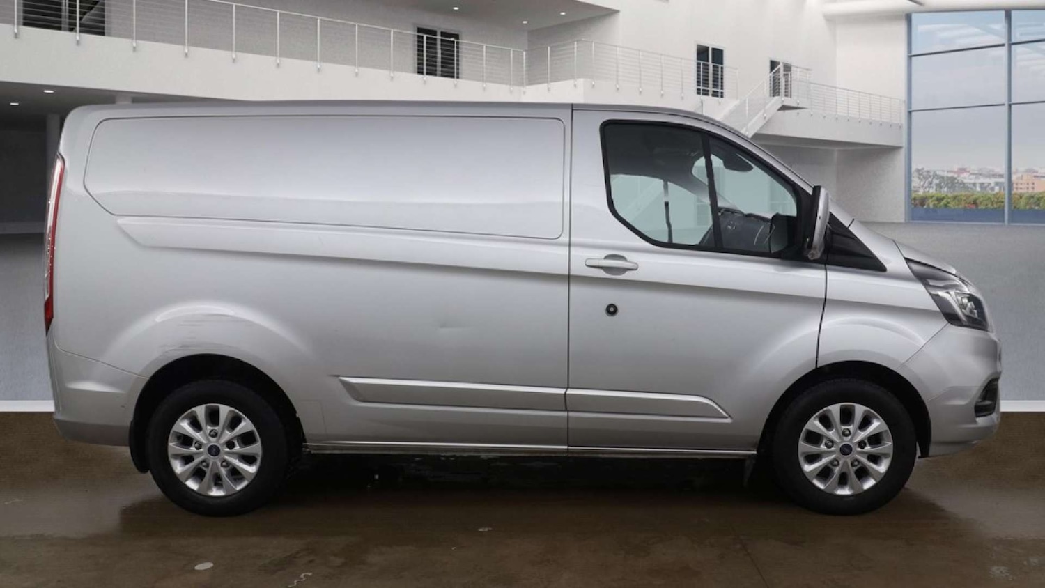 Used Ford Transit Custom 2018 for sale - 77328638: Photo 5